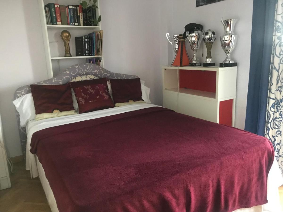Habitacion Economica Tres Cantos Dış mekan fotoğraf